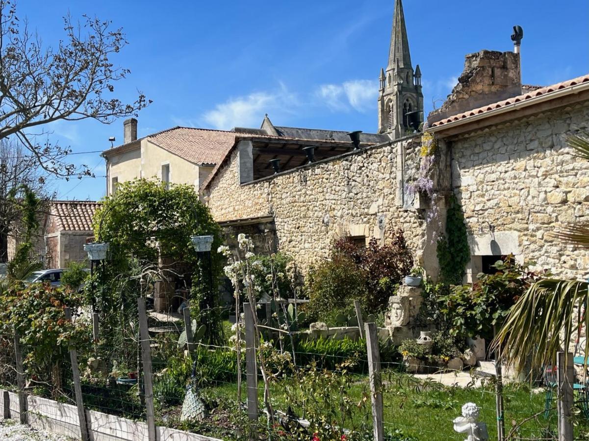 La Maison Blanche A Saint-Yzans-de-Médoc מראה חיצוני תמונה